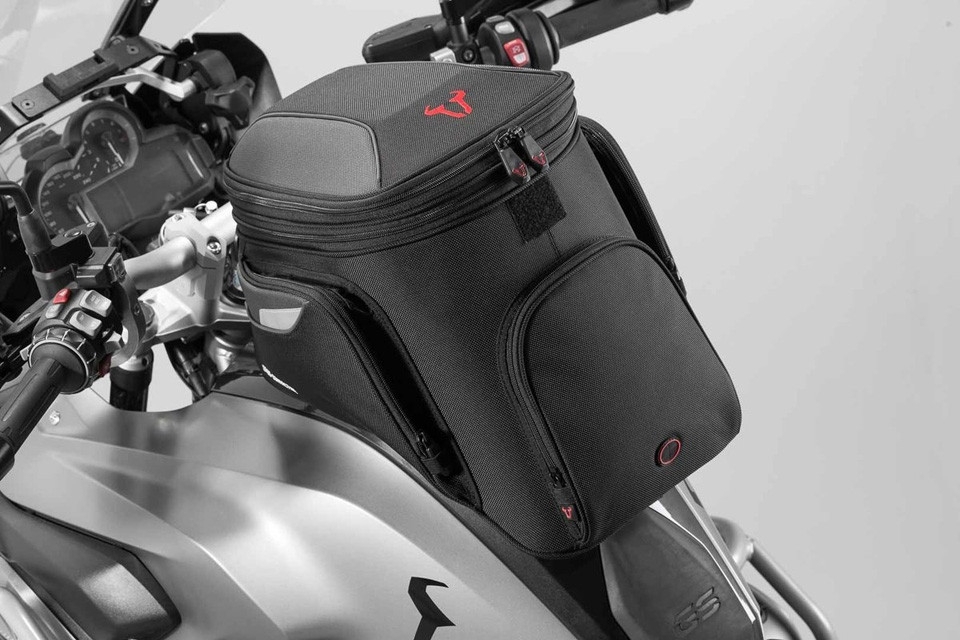 SW-MOTECH EVO GS Tankrucksack. 16-22 l. Für EVO Tankring, schwarz/grau